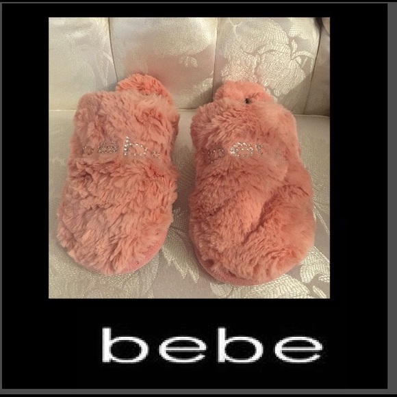 bebe Shoes - 🦋Bebe•Charee Fur Pink Slipper